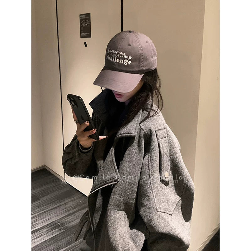 ショートウールグレーアウター　　写真